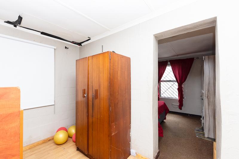 3 Bedroom Property for Sale in Westridge Western Cape